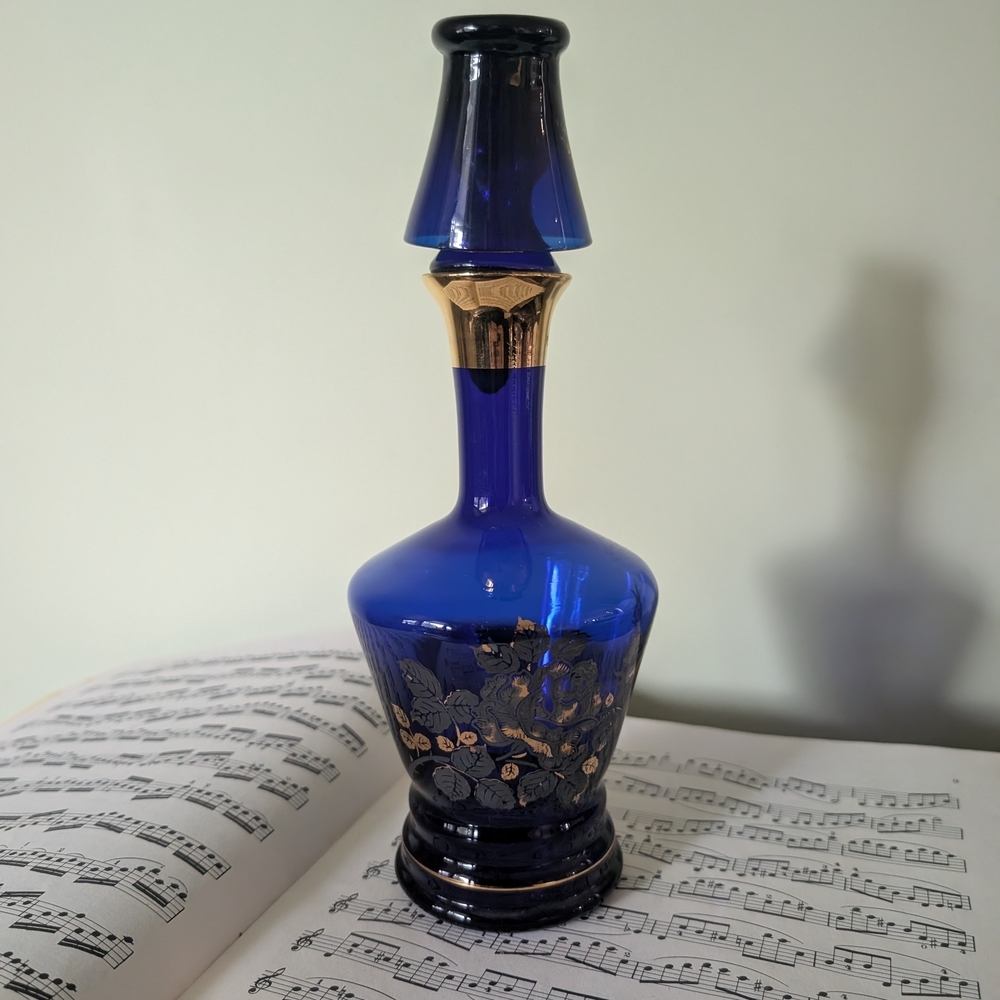 Elegant Blue and Gold Glass Decanter